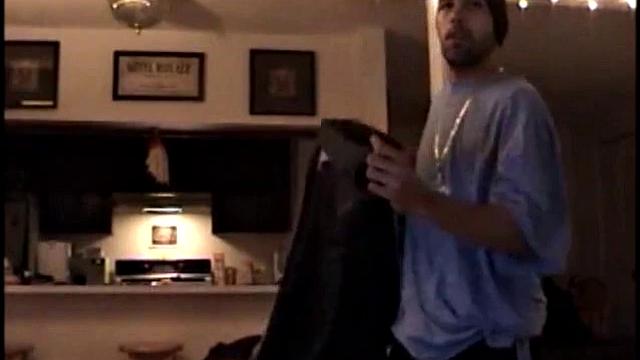 Энрике не выдержал и быстро кончил от страстного минета