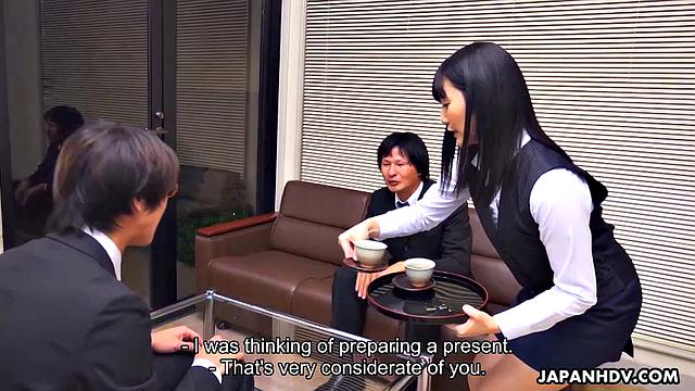 New Office Lady Yui Watanabe gets creampie