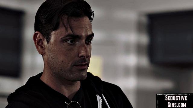 Naughty cute babe gets pussydrilled