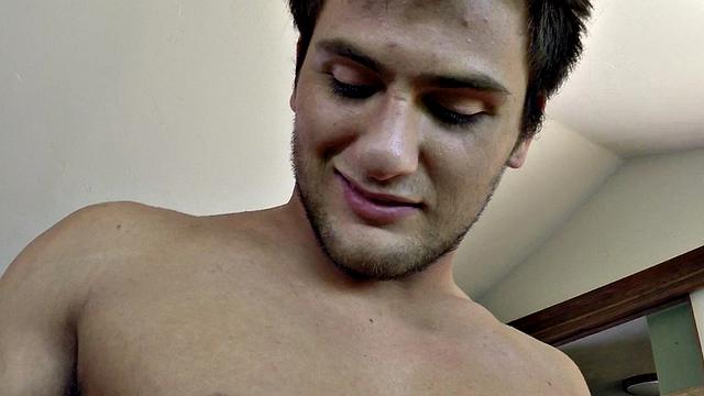 Amateur jock gets fucked in hairy asshole by boyfriend at home