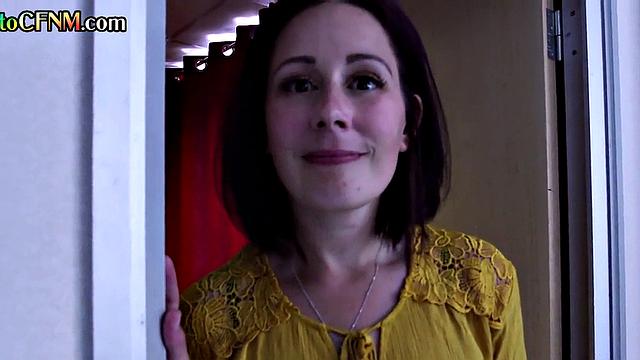 CFNM babes deepthroating and wanking guy at library