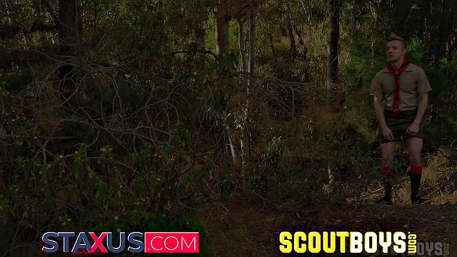 INTERNATIONAL SCOUT BOYS Chapter 5 - Spying on Scoutmaster