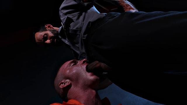 FamilyCreep - Bearded Guard Barebacks Inmate And He LOVES IT