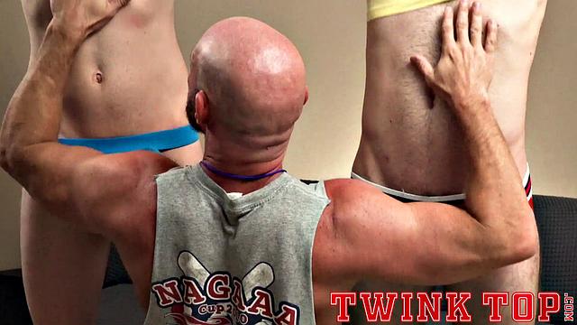 TAG TEAM Chapter 5 - Massage