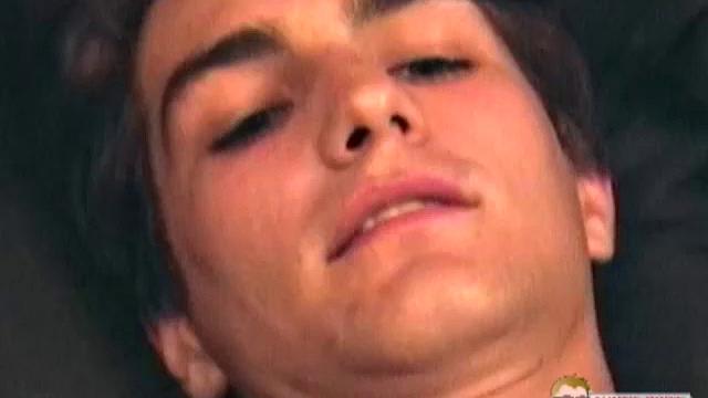 TJ returns for a short 10 minute jack off video. This 20 year old quickly strips down to his Scooby Doo boxers and goes for it. Only interested in getting off, there's no chit chat this time.