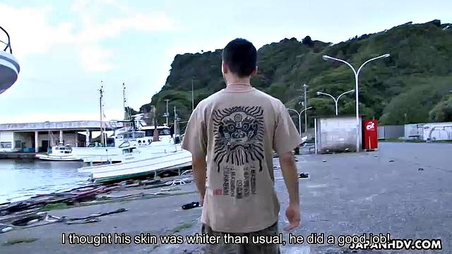 Amateur babe gets rammed for cam