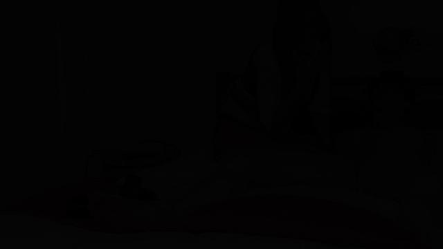 CFNM babe with glasses wanks till cumshot