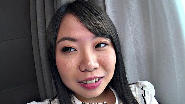 Kaede Morimoto does not have many sex experiences but she loves it