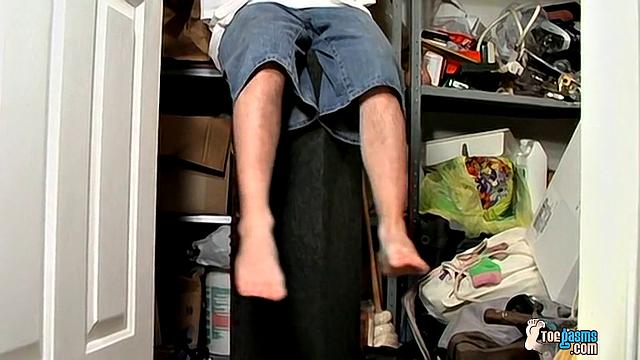 Hairy Cock And Wet Feet - Lil B
