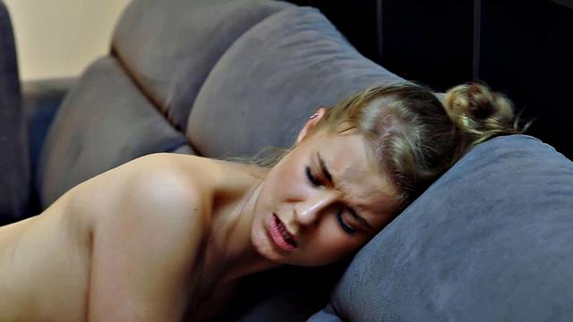 STUCK4K. Beauty is restrained so stranger lured her into getting off