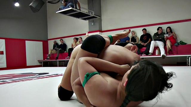 Asian wrestler with big boobs fights in public