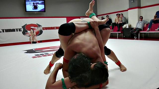 Asian wrestler with big boobs fights in public