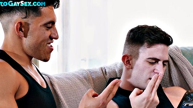 Analfingering stud barebacked by BF after assfingering