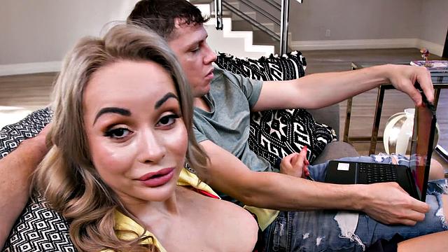 милфы делают дрочку - такое только у профи