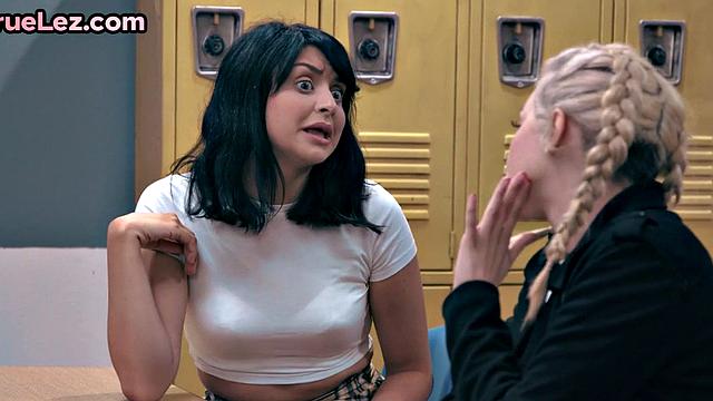 College lesbians with strapon