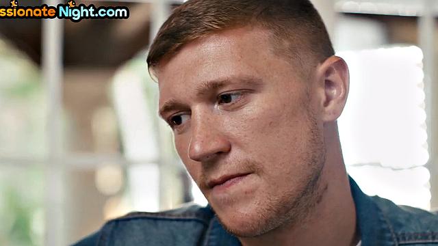 Facesitting lesbian outdoor oral session