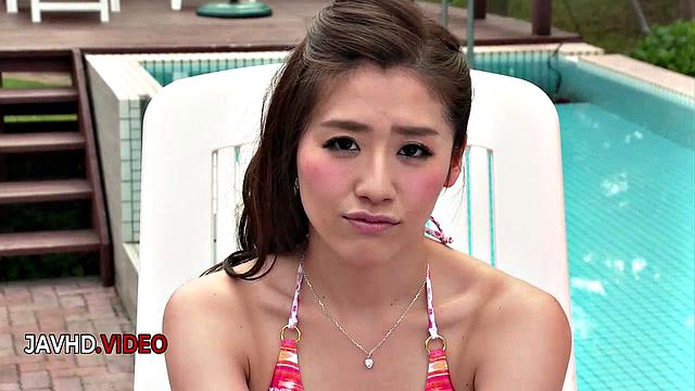 Kana Miyashita Explores Her Wet Pussy Outdoors With Toys