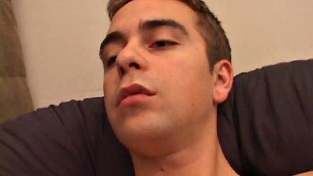 Vincenzo Loves A Handjob