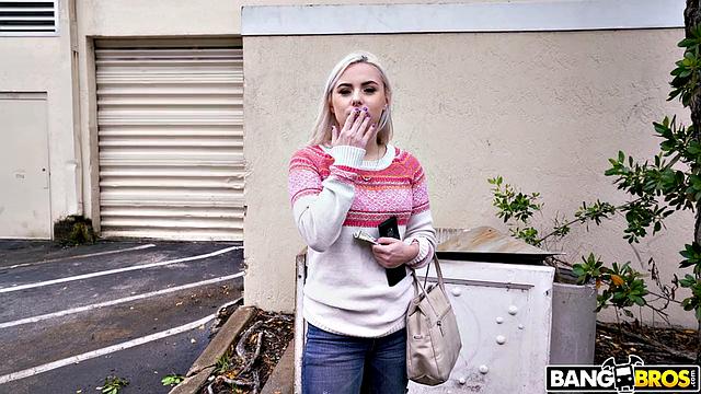 Young Aria Banks Gets Fucked