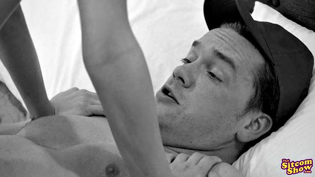 Leave It To Moms Beaver Birds And The Bees - S1:E11