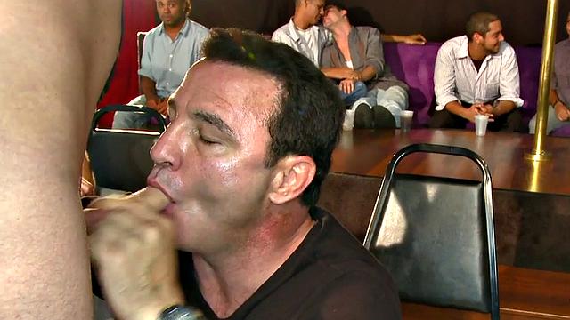 Public cocksucking by amateurs at party