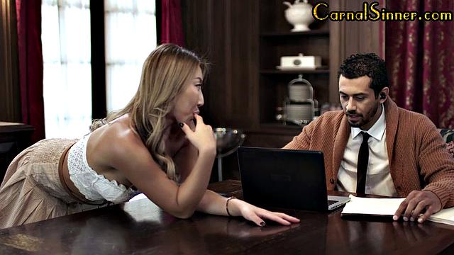 Tiny petite asian fucked hard by lover