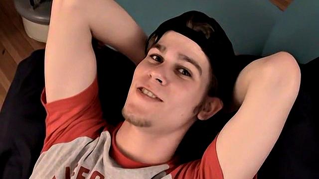 Big Feet Boy JT Reese's Nut-Busting Action