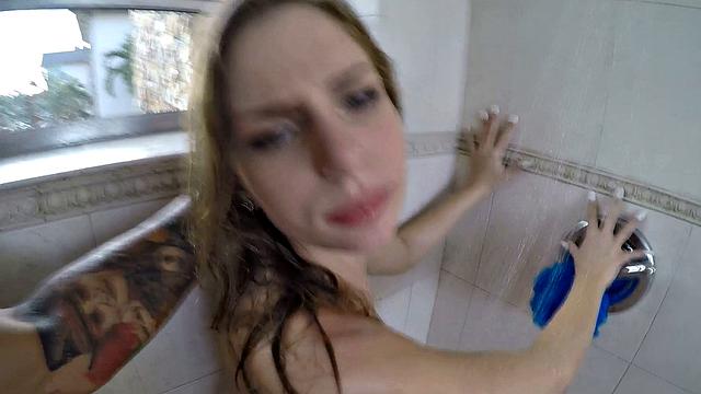 Sydney's Shower Surprise