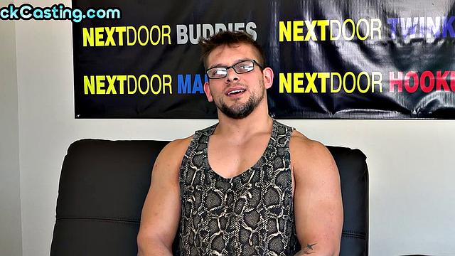 Solo athletic and inked jock jerks after interview