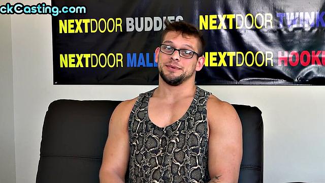 Solo athletic and inked jock jerks after interview