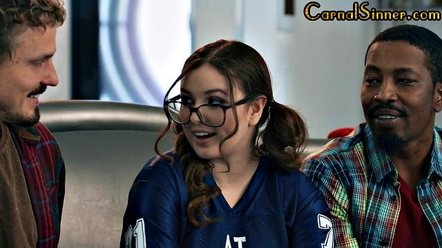 Nasty babe in glasses shared in IR threesome