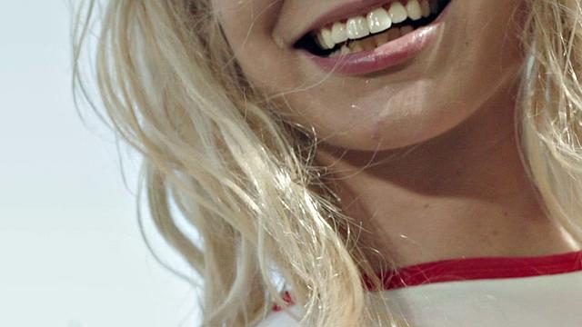 Lana Sharapova - Challenge