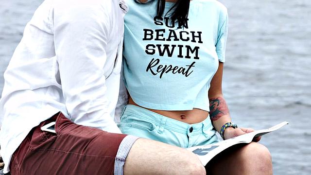 Hot Teen Henna Ssy Has Her Ass Filled