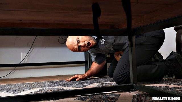 Studious Girl Gets Hooked Up