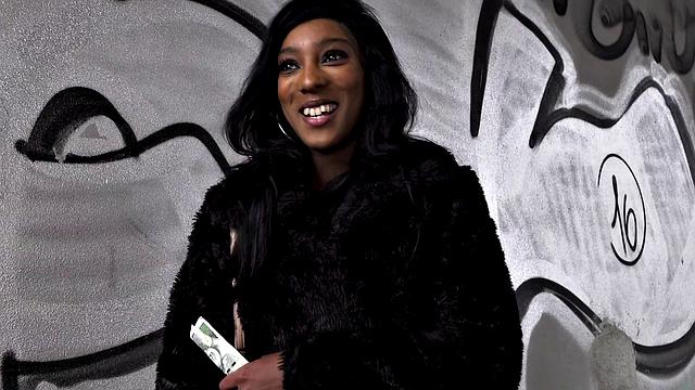 Watch this hot ebony babe bounce her perfect booty while getting pounded from behind in public park