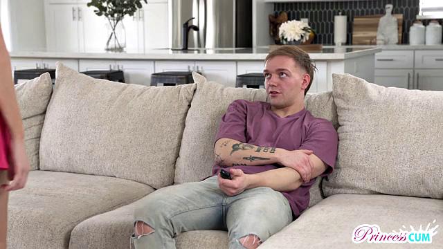 My Stepsister's Dating App - S9:E6