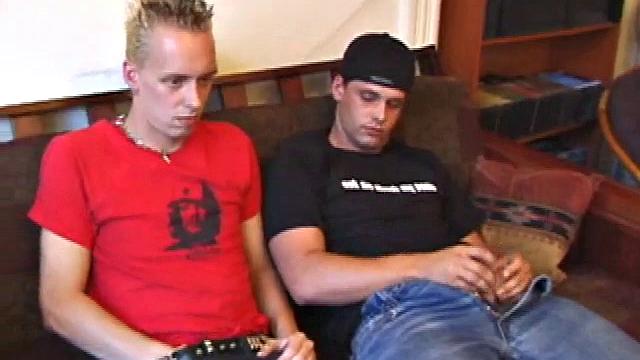 Roar Fucks Kalvin Riley