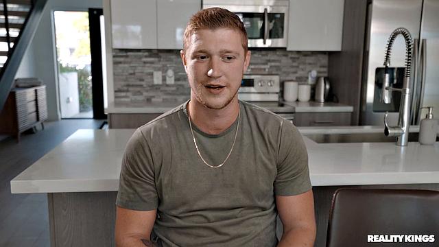 Welcum to the Biz, Melissa!