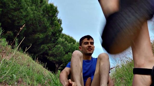 Amateur tattooed and pierced babe rides cock outdoor