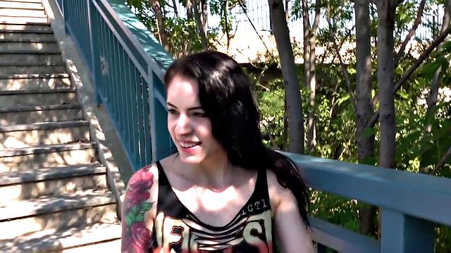 Inked eurobabe pulled into giving blowjob before sex