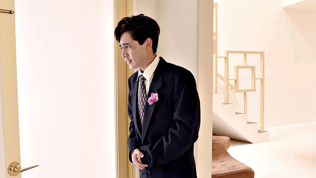 DADDY4K. Bride and future father-in-law have an affair in bedroom