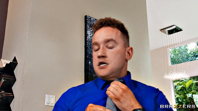 Work Can Wait, Fuck My Pussy