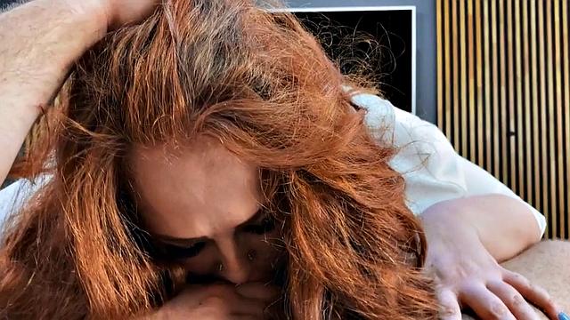 Seduced bitch fucked by stiff dick b4 squirting hardcore