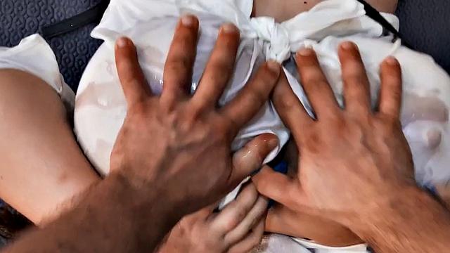 Seduced bitch fucked by stiff dick b4 squirting hardcore