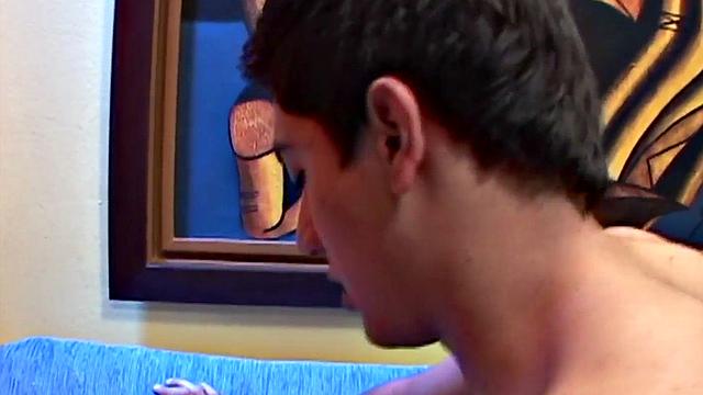 Latin twink assfucked till cumshot in voyeur sex