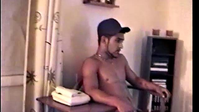 A BJ for Straight Boy Gianni