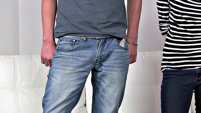 Hot Blonde Fucks Her Boyfriend Before Letting Agent Hav A Go