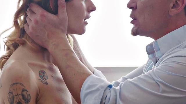 21yo cockriding chick smashed hardcore by perverted fucker