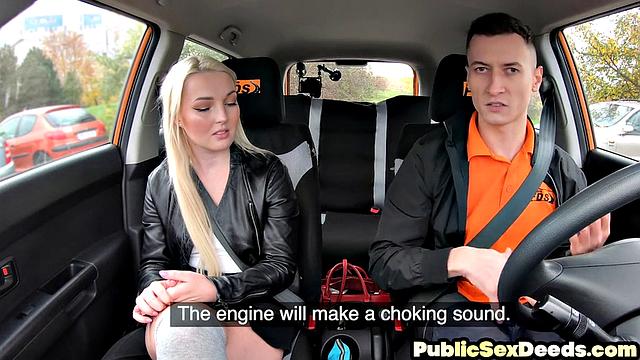 Blonde bitch gets pussydrilled