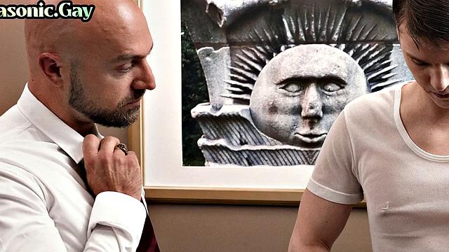 Masonic buff barebacks stud in office after ass worship